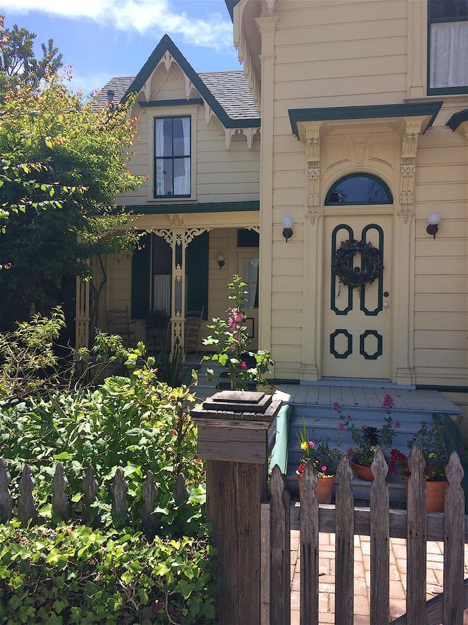 The Squibb Houses Cambria Exterior photo
